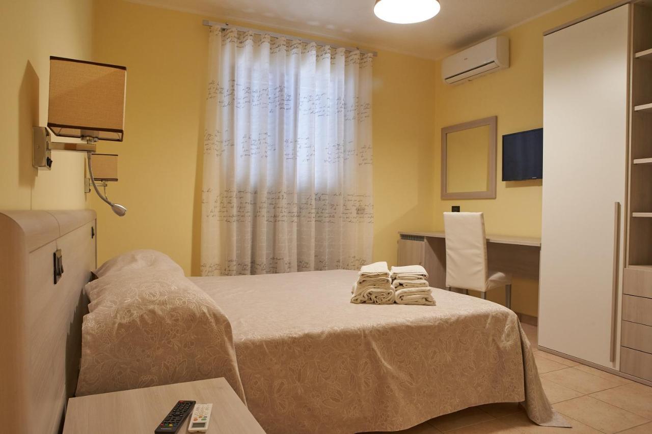 B&B Mary Grace Rossano Stazione Exteriér fotografie